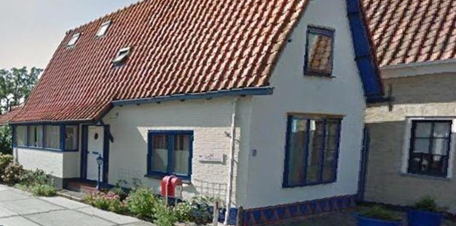 B&B Van Gogh met rood dak